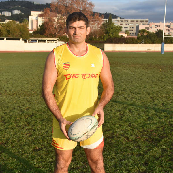 Short Catalan coupe pro